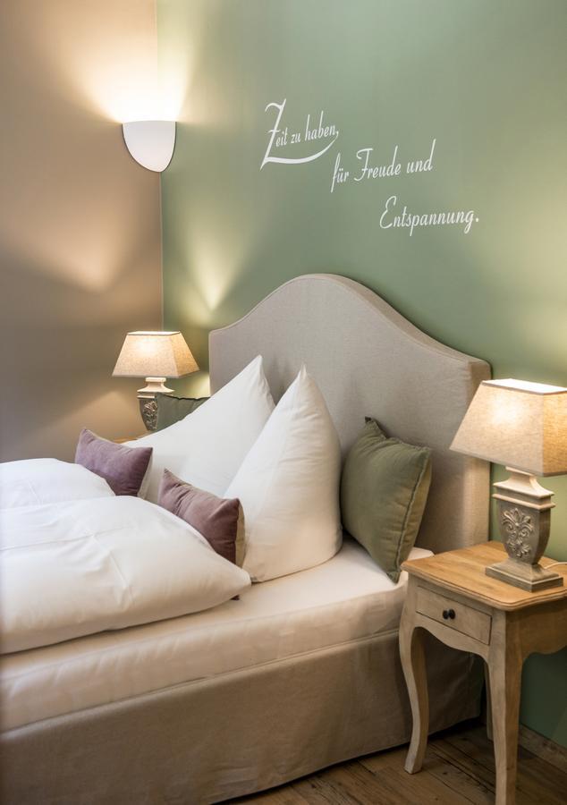 Waldruhe - Bett, Fruehstueck & Ein Laecheln Bed & Breakfast Bad Aussee Exterior photo